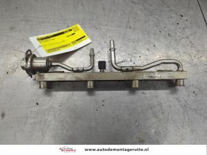 Gebruikte Injector brug Opel Insignia 1.6 Turbo 16V Ecotec Prijs op aanvraag aangeboden door Autodemontage M.J. Rutte B.V.