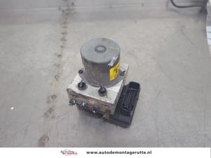 Gebruikte ABS Pomp Hyundai iX20 (JC) 1.4i 16V Prijs € 125,00 Margeregeling aangeboden door Autodemontage M.J. Rutte B.V.