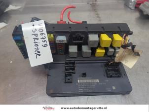 O197524 Gebruikte zekeringkast Mercedes Sprinter