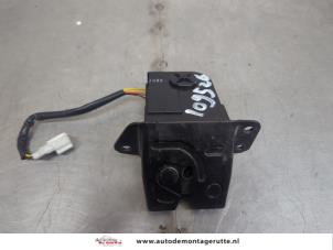 O197540 Gebruikte achterklep slotmechaniek Kia Rio