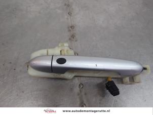 O197566 Gebruikte portiergreep 4deurs rechts-voor Kia Rio