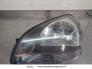O197601 Gebruikte koplamp links Hyundai Tucson