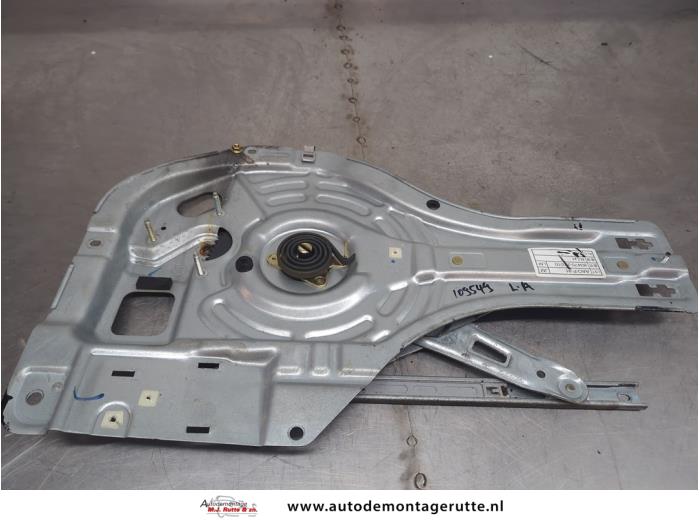 Gebruikte Raammechaniek 4Deurs links-achter Hyundai Tucson O197615