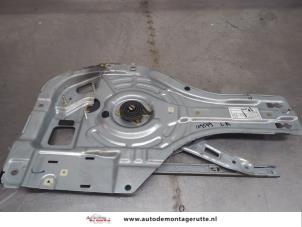O197615 Gebruikte raammechaniek 4deurs links-achter Hyundai Tucson