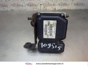 O197621 Gebruikte abs pomp Lancia Delta