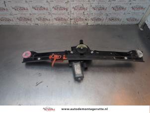 O197643 Gebruikte ruitmechaniek 2deurs links-voor Fiat Punto Grande