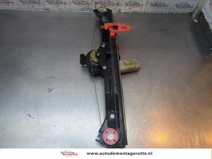 O197652 Gebruikte raammechaniek 4deurs rechts-voor Lancia Delta