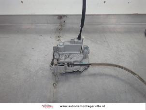 O197654 Gebruikte portierslot mechaniek 4deurs links-achter Lancia Delta