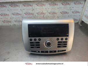 O197669 Gebruikte radio Lancia Delta
