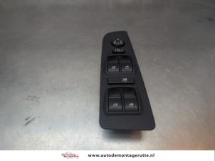 O197689 Gebruikte combischakelaar ramen Lancia Delta