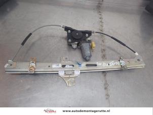 O197716 Gebruikte ruitmechaniek 4deurs rechts-voor Hyundai I10