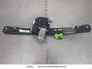 O197735 Gebruikte raammechaniek 4deurs rechts-achter BMW 3-Serie