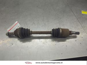 O197739 Gebruikte cardanas links-voor (vwa) Suzuki Alto