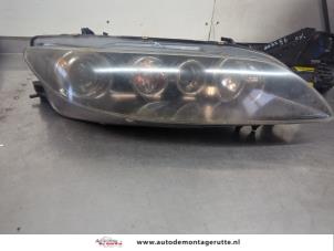 O197762 Gebruikte rechter koplamp Mazda 6
