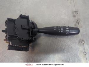 O197795 Gebruikte schakelaar ruitenwisser Daihatsu Cuore