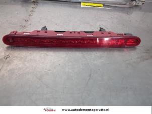 O197806 Gebruikte remlicht extra midden Peugeot 3008
