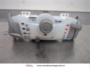O197822 Gebruikte chaufage bedieningspaneel Citroen C1