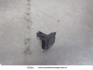 O197834 Gebruikte luchthoeveelheidsmeter Suzuki Swift