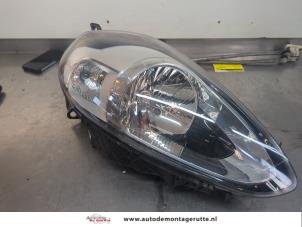 O197839 Gebruikte koplamp rechts Fiat Punto