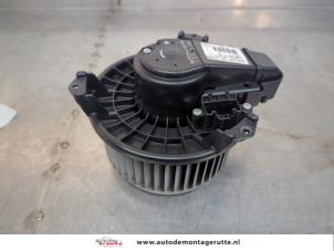 O197863 Gebruikte chaufage ventilatiemotor Toyota Auris