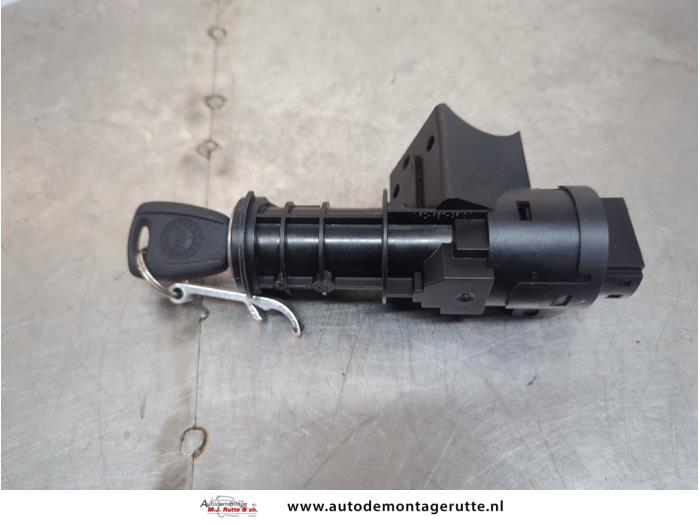 Gebruikte Sleutel+Contactslot Fiat Panda O197870