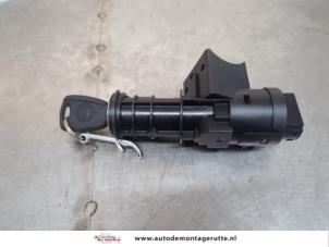 O197870 Gebruikte sleutel+contactslot Fiat Panda