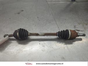 O197926 Gebruikte cardanas links-voor (vwa) Peugeot 207