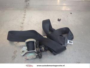 O197943 Gebruikte veiligheidsgordel rechts-achter Hyundai I10