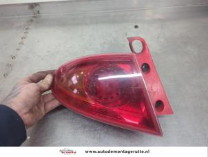 O197960 Gebruikte achterlicht links Seat Leon