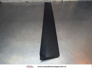 Gebruikte Carrosserielijst Ford Fiesta 5 (JD/JH) 1.3 Prijs op aanvraag aangeboden door Autodemontage M.J. Rutte B.V.