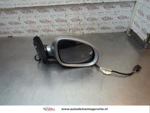 O198052 Gebruikte spiegel buiten rechts Volkswagen Golf
