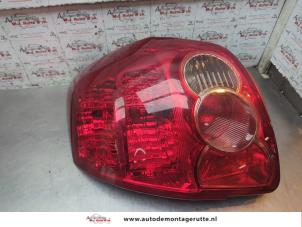 O198071 Gebruikte achterlicht links Toyota Auris
