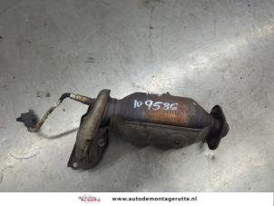 O198118 Gebruikte uitlaatspruitstuk + katalysator Peugeot 107