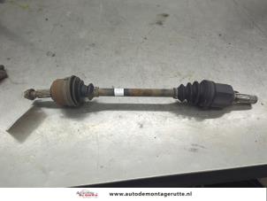 O198124 Gebruikte steekas links-voor Renault Scenic