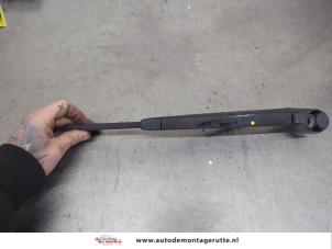 O198164 Gebruikte ruitenwisserarm achter Volkswagen Polo
