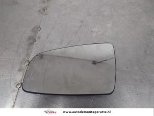 O198198 Gebruikte spiegelglas links Suzuki Swift
