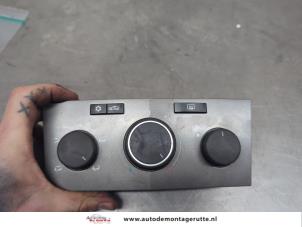 O198199 Gebruikte chaufage bedieningspaneel Opel Zafira
