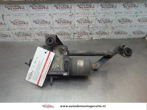 O198209 Gebruikte ruitenwismotor+mechaniek Volkswagen Touran