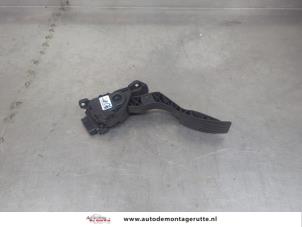 O198218 Gebruikte gaspedaal Opel Agila