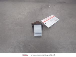 O198243 Gebruikte kachel weerstand Kia Ceed