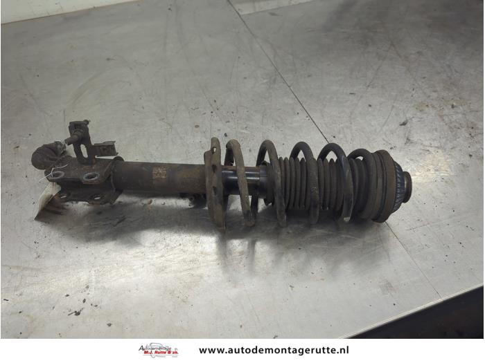 Gebruikte Voorpoot links Opel Zafira O198268
