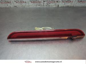 O198294 Gebruikte extra remlicht midden Saab 9-3