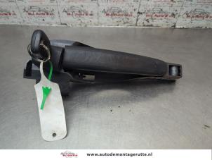 O198295 Gebruikte portiergreep 4deurs links-voor Citroen C3