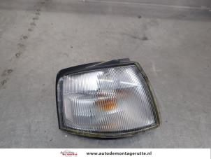 O198327 Gebruikte clignoteur rechts Mazda Demio