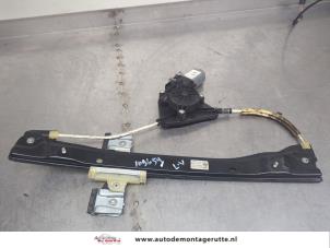 O198365 Gebruikte ruitmechaniek 4deurs links-voor Volkswagen UP