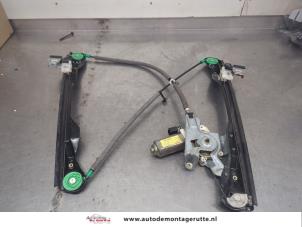 O198398 Gebruikte raammechaniek 4deurs rechts-voor Ford Focus
