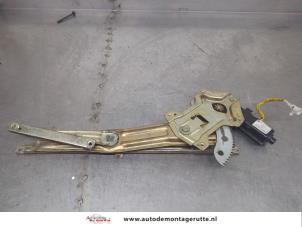 O198399 Gebruikte raammechaniek 4deurs rechts-voor Suzuki Alto