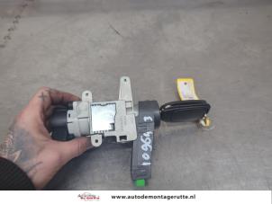 O198439 Gebruikte sleutel+contactslot Volvo S80