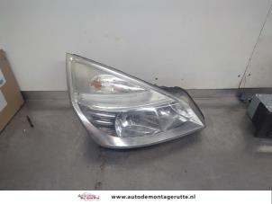 O198462 Gebruikte koplamp rechts Renault Espace
