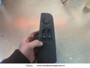 O198542 Gebruikte schakelblok ruiten Fiat Punto Grande